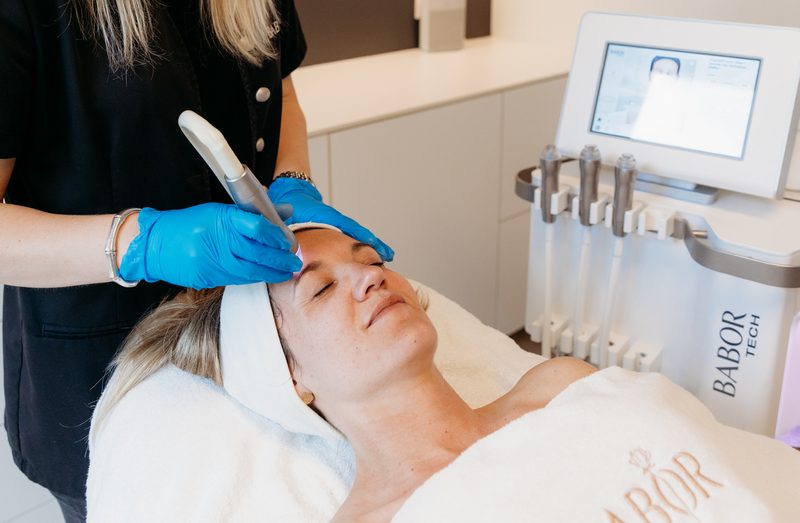 Doctor BABOR behandeling bij CELINIQ